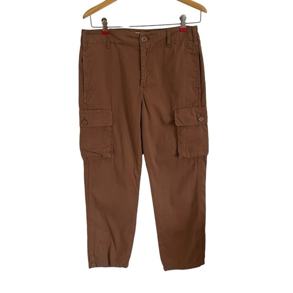 FRAME Relaxed Utility Cargo Cotton Trousers in Washed Latte - Picture 3 of 11